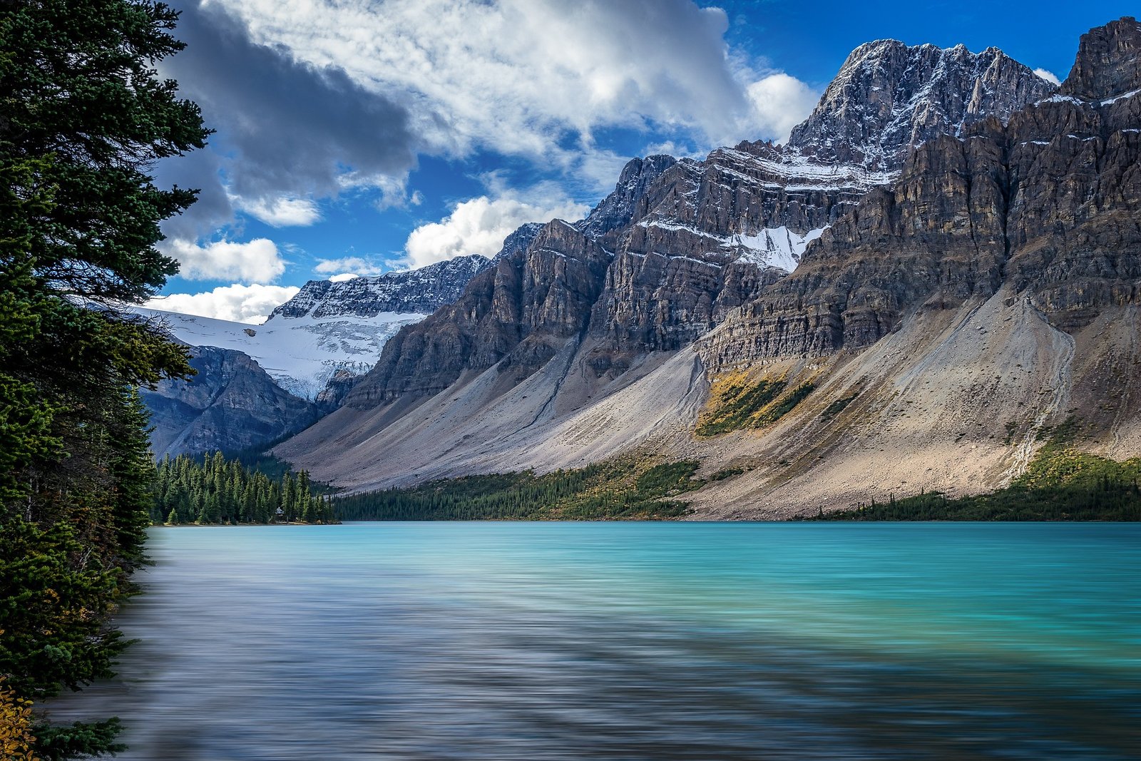 Canadian landscape with mountains and lake